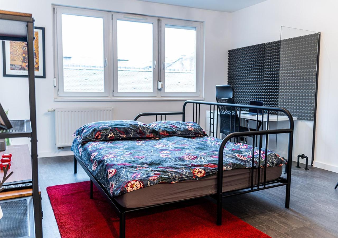 Апартаменти Free Parking - Downtown Location, Balcony & Nespresso Будапешт Екстер'єр фото