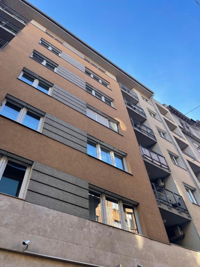 Апартаменти Free Parking - Downtown Location, Balcony & Nespresso Будапешт Екстер'єр фото